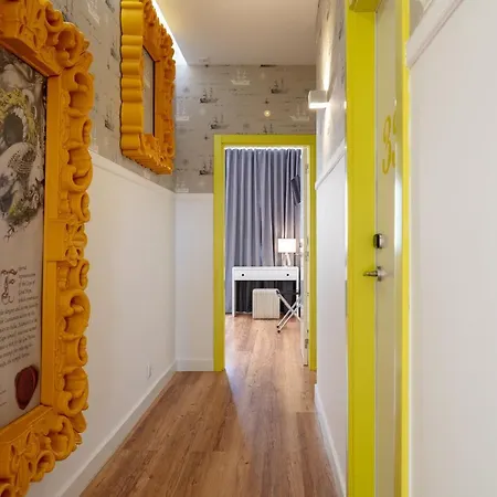 Gæstehus Lx History