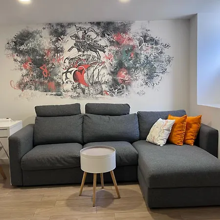 Gæstehus Lx History 3*