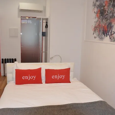 Lx History Guest house 3*